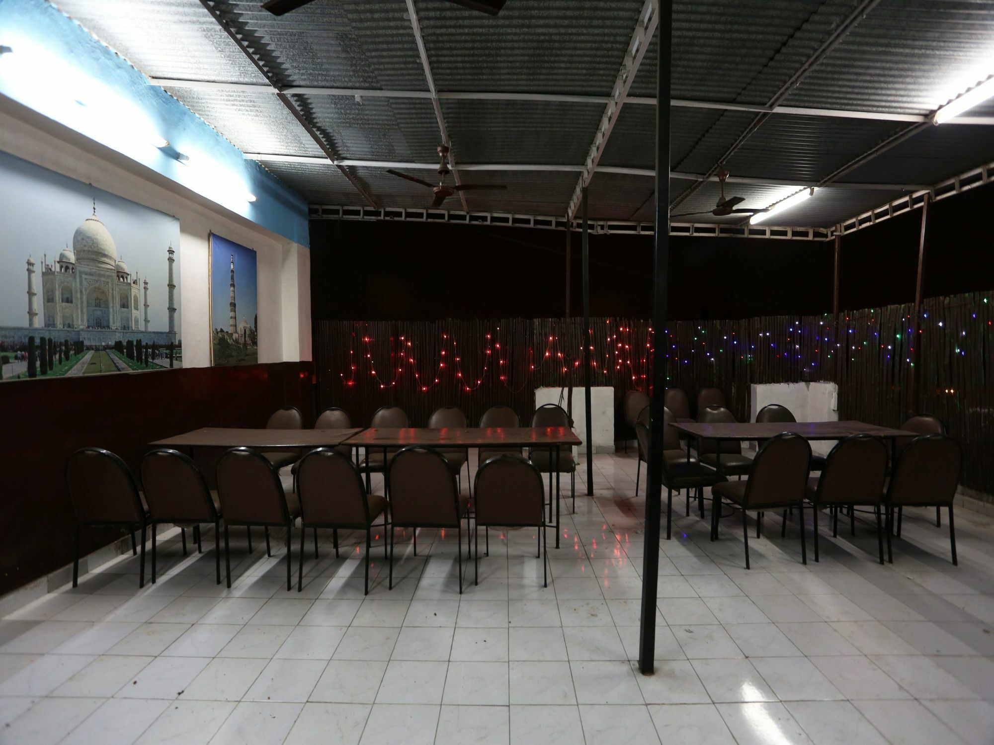Capital O Hotel Orchid Garden Near Satyam Inox Patel Nagar New Delhi Extérieur photo